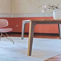 Vintme 002 dining table – clean and contemporary design